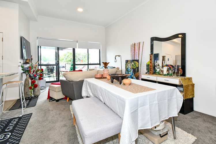 11/11 Carlos Drive Flat Bush_8