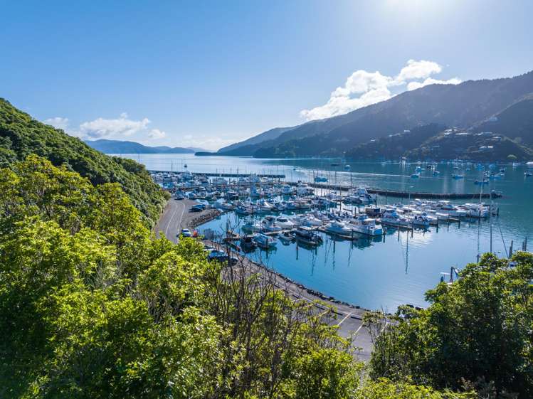 45 - 55 Marina Drive Waikawa_9