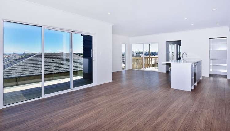 97 Pinecrest Drive Gulf Harbour_4