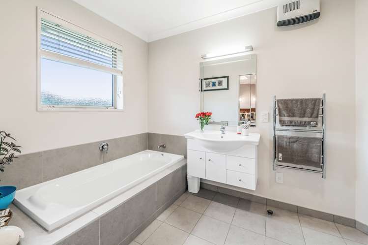 72 Rotherham Drive West Melton_19