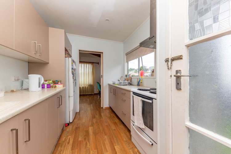 5 John F Kennedy Place Glen Eden_6