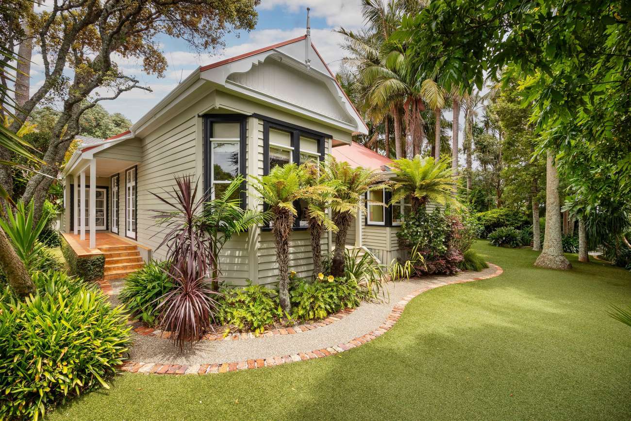 1A Summit Drive in Mount Albert, Auckland, goes to auction on March 4.