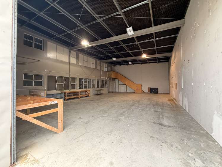 2/18-20 Gregory Street Naenae_4