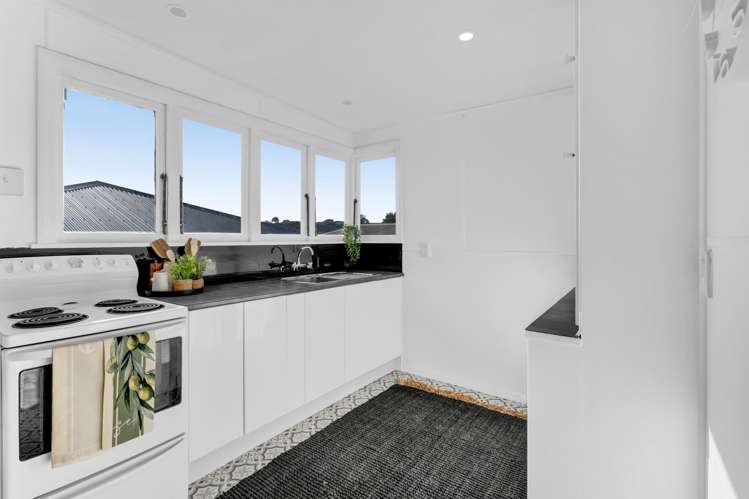 59A Paynters Ave Strandon_5