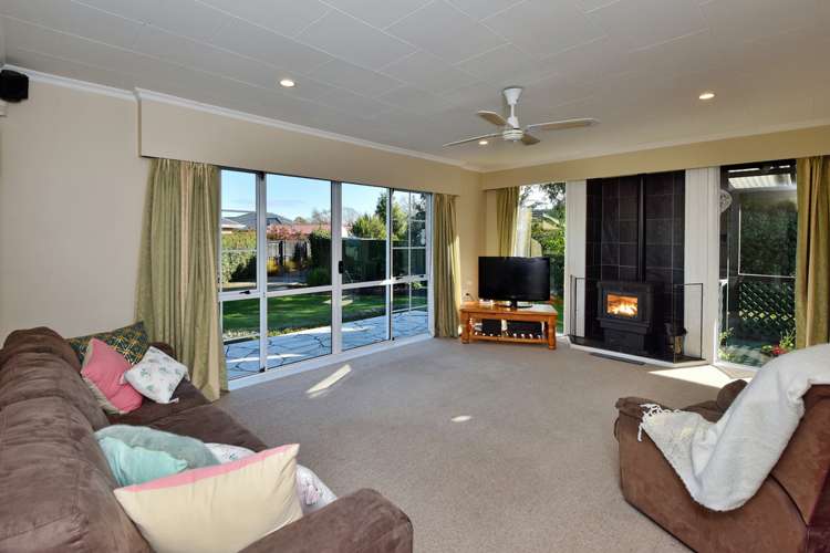 8 Roberta Drive Somerfield_2