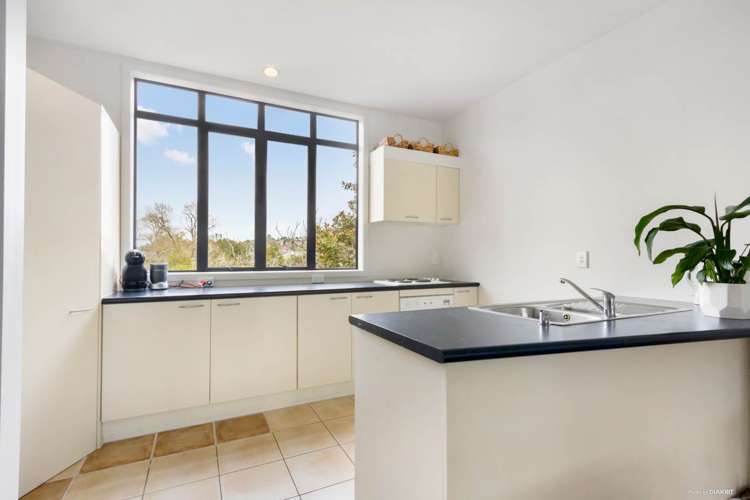 57/17 Lyon Avenue Mount Albert_6