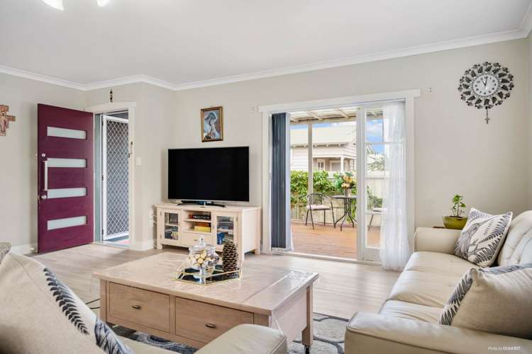 22 Halsey Road Manurewa_5