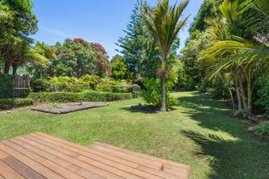 1270 Huia Road_4