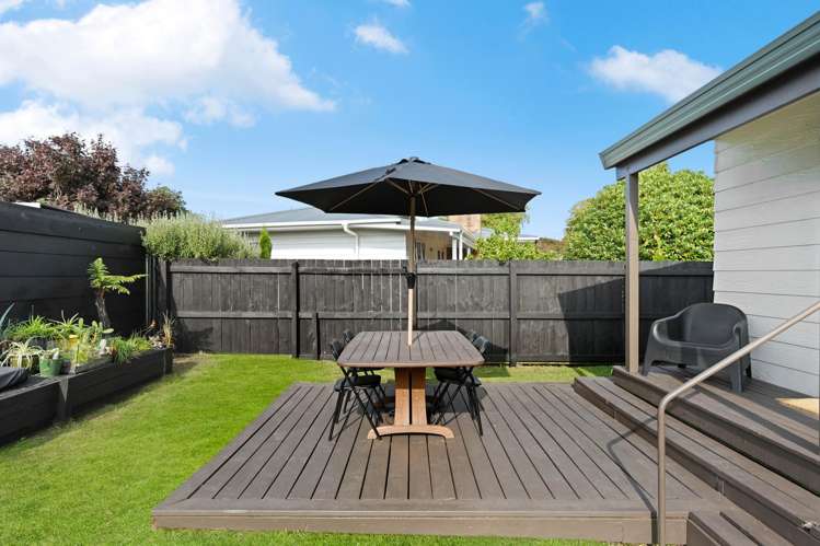 71B Campbell Street Leamington_15