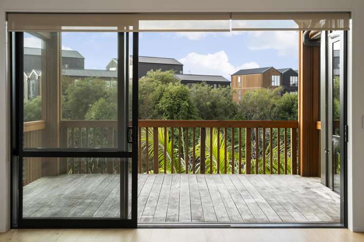 185 Jack Lachlan Drive Beachlands_12