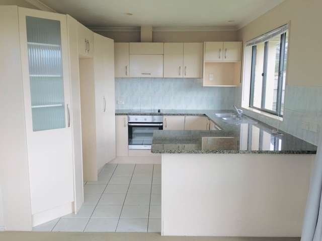 2 Teelin Place Flat Bush_2