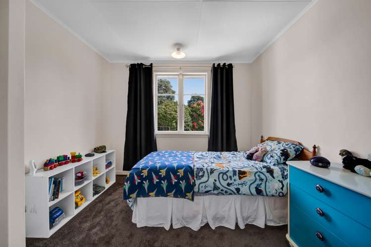 112 Broadway Waitara_10