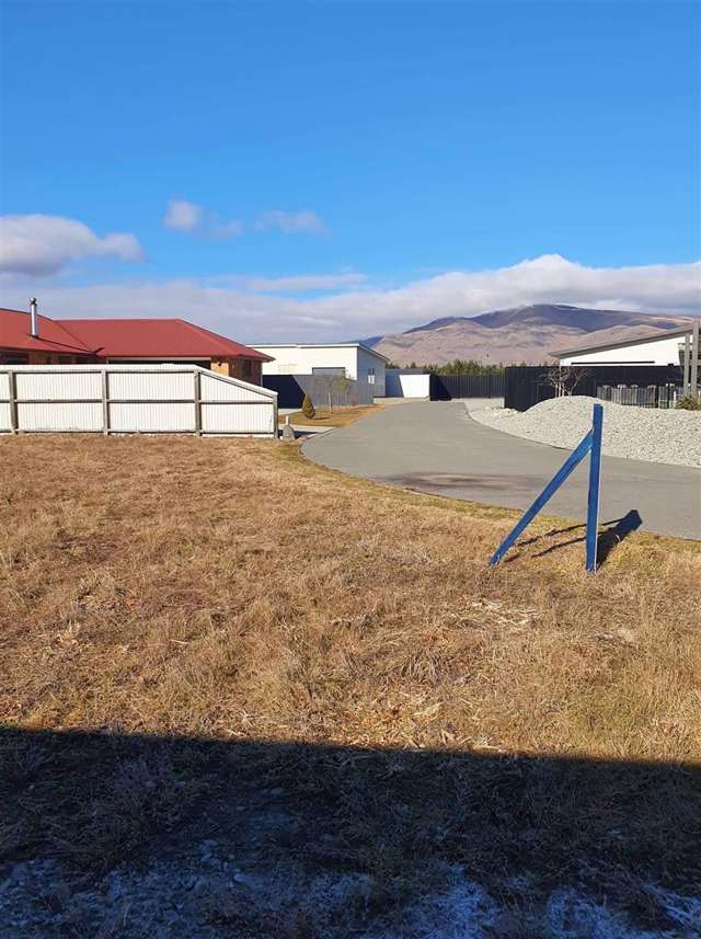 13 Greenfield Place Twizel_2