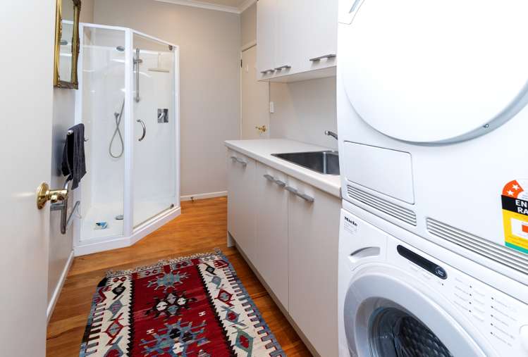 62 Parkhill Road Mellons Bay_24