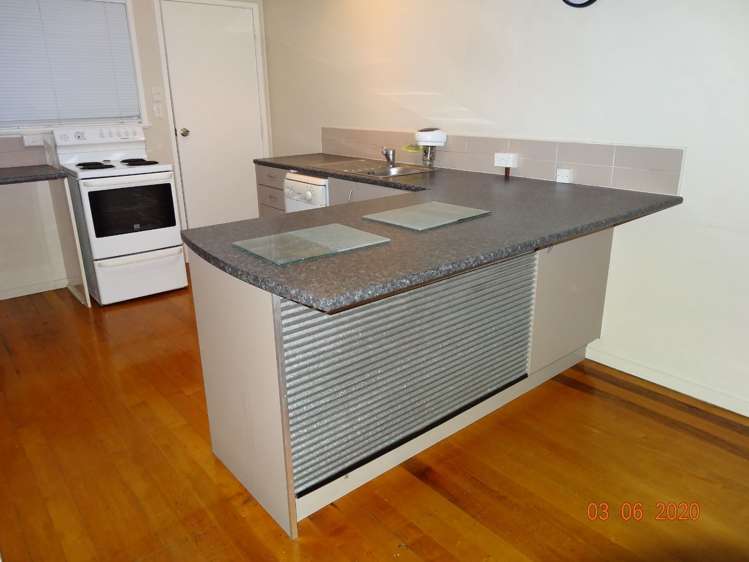 2/9 East Coast Road Milford_7