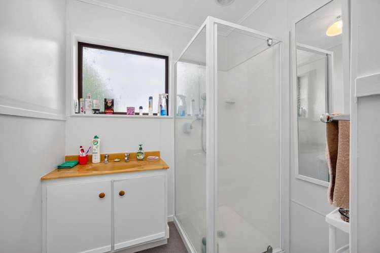 18 Doctors Hill Road Maungaturoto_30