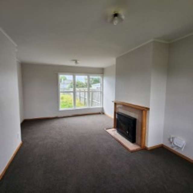22 Devon Crescent 10985_2