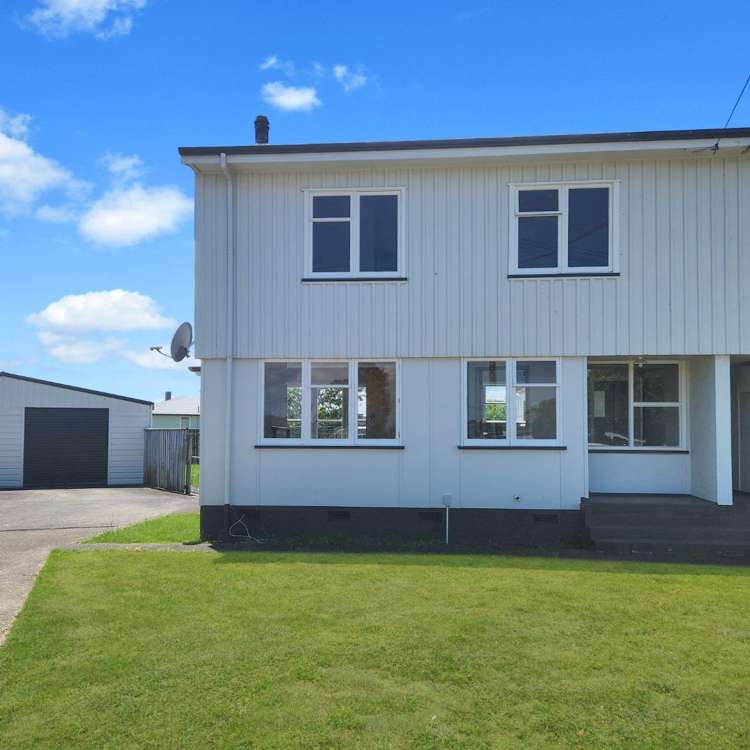 32 Devon Crescent 10985_7