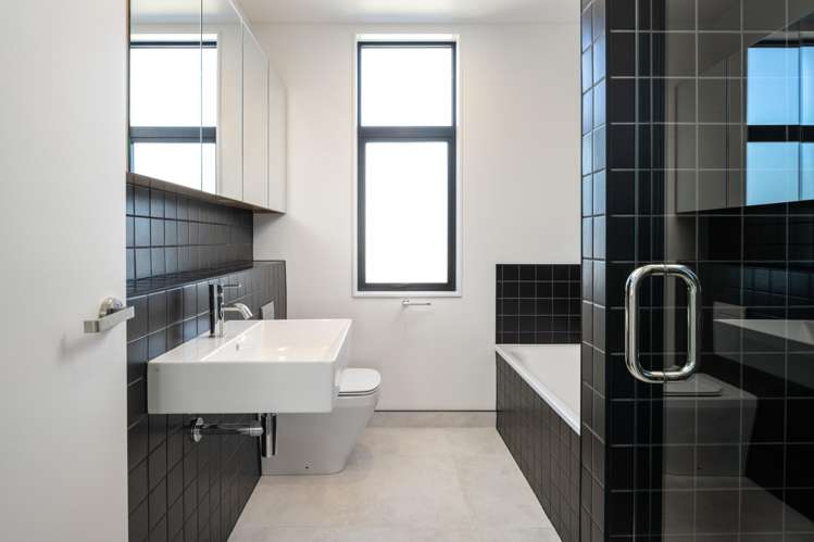 25 and 27 Blackmore Place Springlands_34