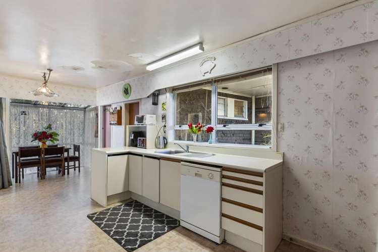 7 Fairclough Road Beach Haven_3