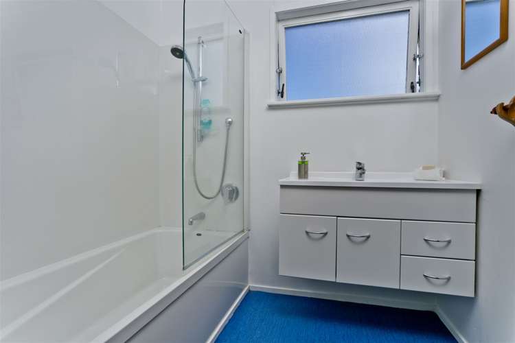 99 Eversleigh Road Belmont_15