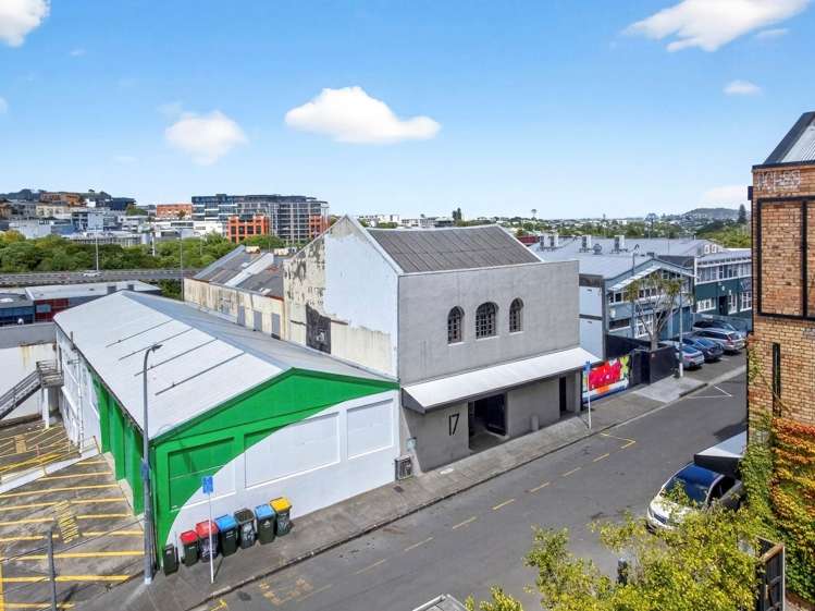 17 Galatos Street City Centre_2