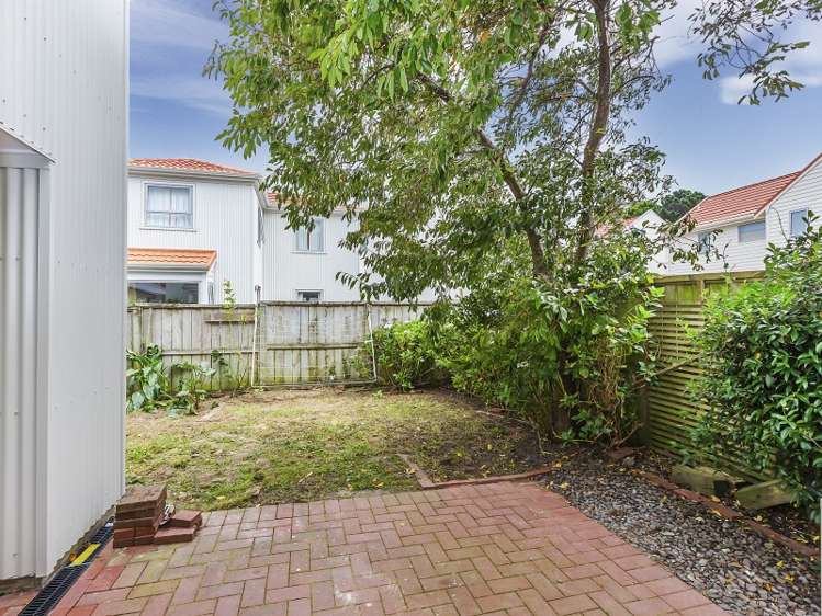 21/36 Dee Street Island Bay_7