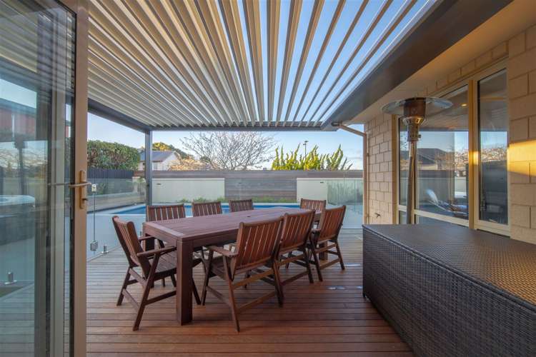 6 Benmore Gard Harewood_18