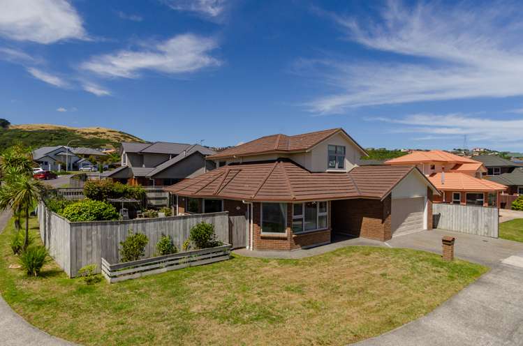 6 Black Pine Road Woodridge_27