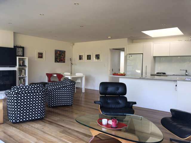 6/15 George Street Newmarket_3