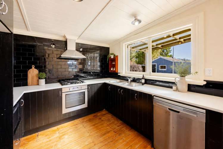 537 Lake Station Road Flemington_1