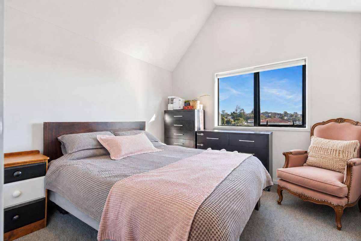 49A Hatherlow Street_3