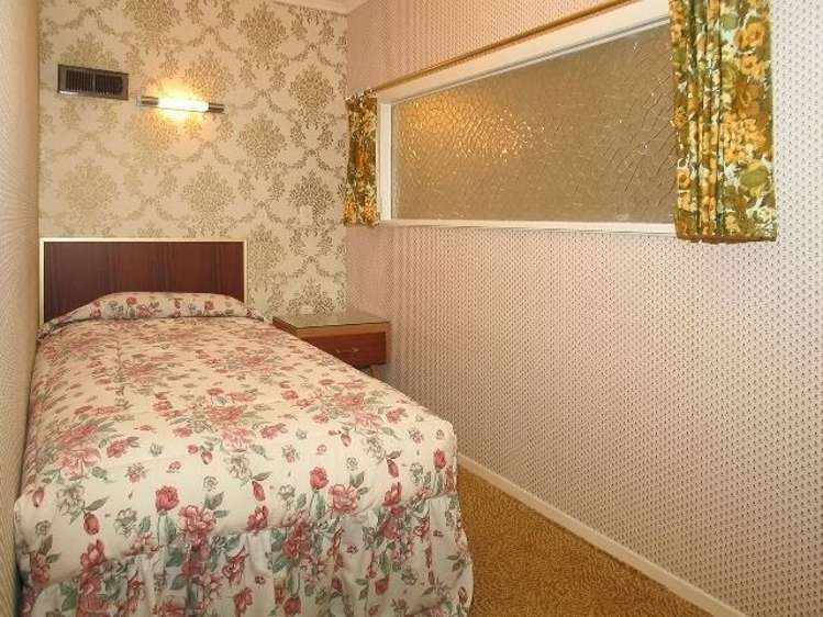 21 Olivia Crescent Tawa_12