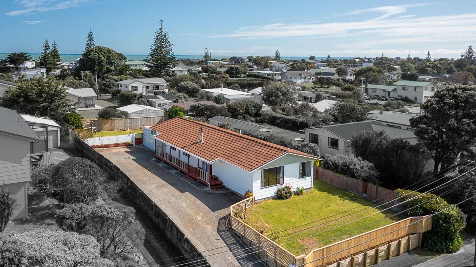 11 Atua Street Waikanae Beach_0