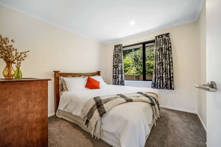 6 Olivias Place Stoke_11