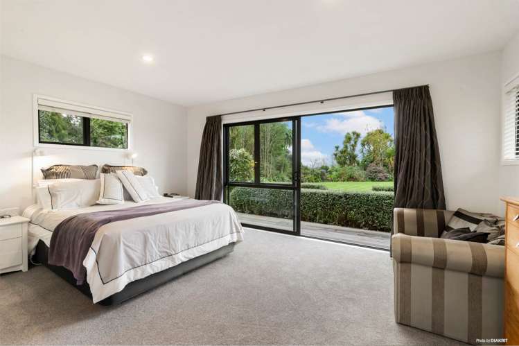 241 Beaver Road Bombay_9