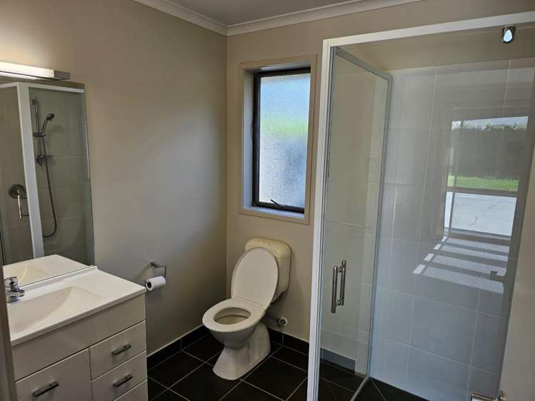 85 St James Drive 2750_9