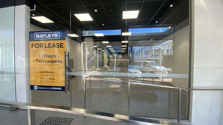 GF/17 Grey Street Tauranga Central_9