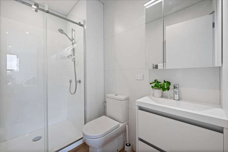 G05/4 Rauroa Lane Hobsonville_19