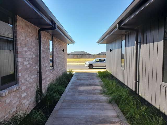 28 Taurangawaka Road One Tree Point_2