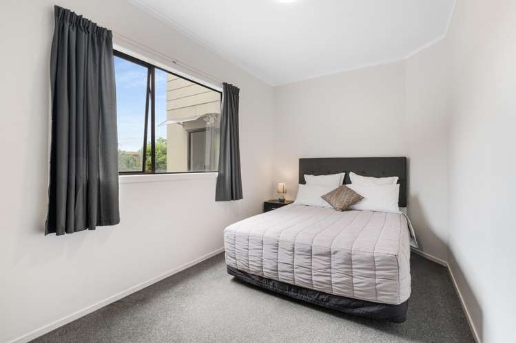 305 Main Road Tairua_15