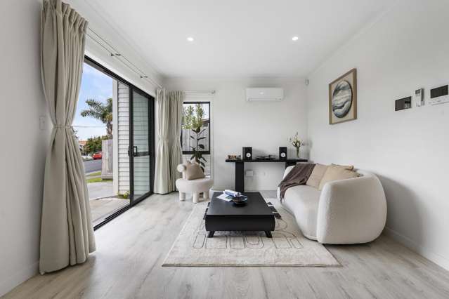 562a Beach Road Rothesay Bay_1