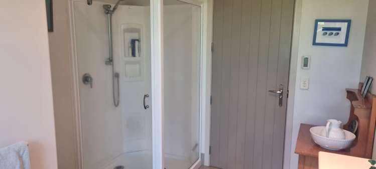 124 Lisland Drive Kinloch_10