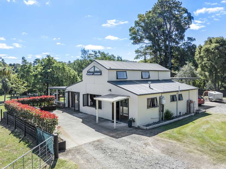 1324 Glengarry Road Puketapu_19