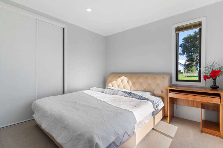 4 Shingleton Lane Flat Bush_13