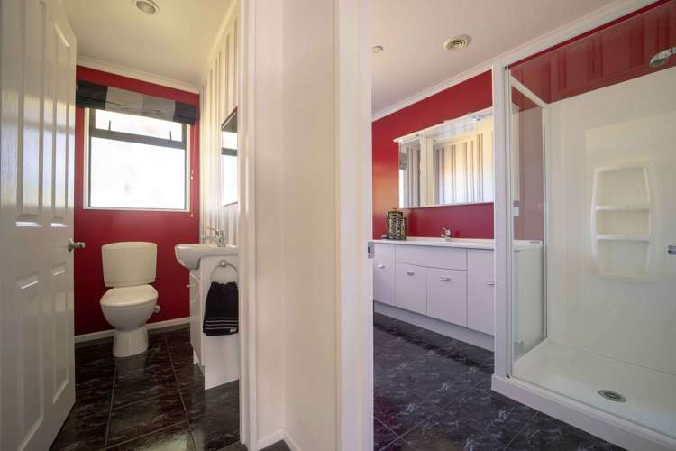 108 Aldinga Avenue Stoke_12