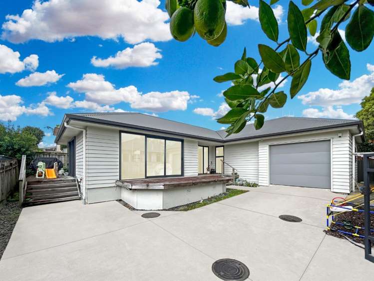 B/4 Lumsden Street_0