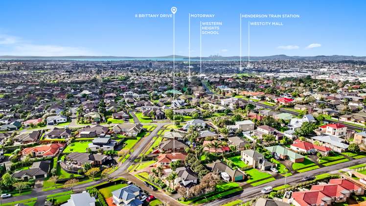 8 Brittany Drive Henderson_17