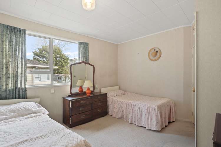 69 Riverpark Crescent Henderson_7