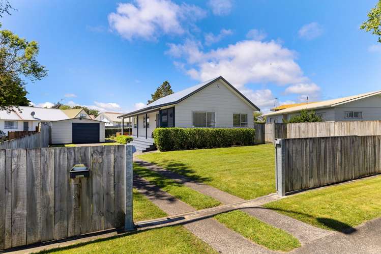40 Elmwood Crescent Pukete_17